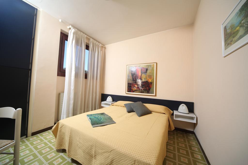 Appartamenti Casetto Bardolino Chambre photo
